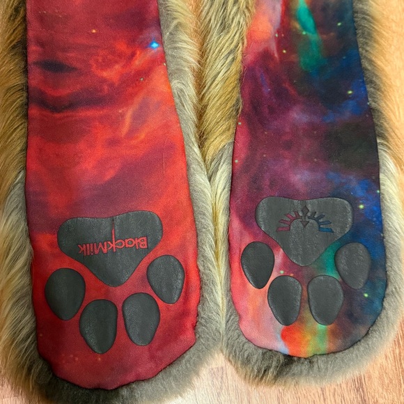 Spirithood Red Fox Blackmilk collab Galaxy Print 2015-16 Collectors Edition - Picture 2 of 4